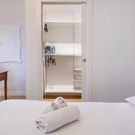 Apartment New Quiet Flat - Santa Croce View - Servizi Florence
