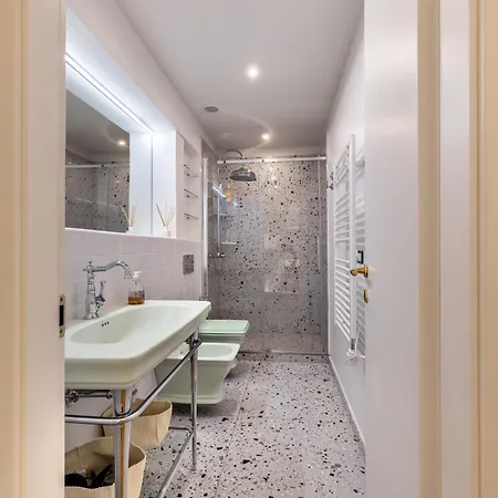 Santa Croce View Cool & Air Condizioned Private Entrance פירנצה