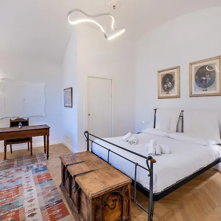 New Quiet Flat - Santa Croce View - Servizi Apartment *